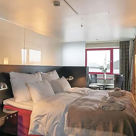 Arcticus Hotel 4*