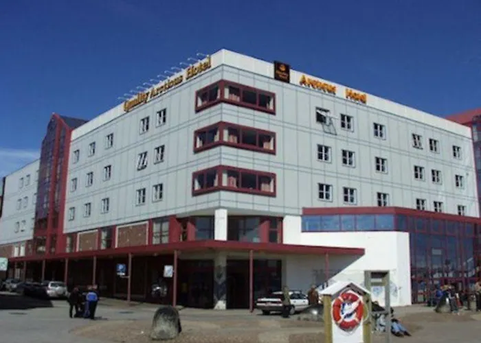 Hotell Arcticus 4*
